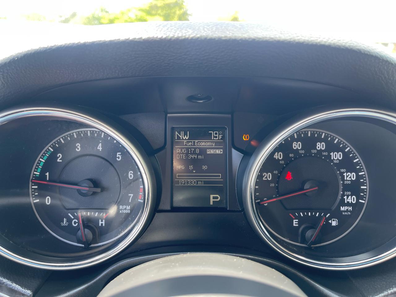 Jeep Grand Cherokee  2012