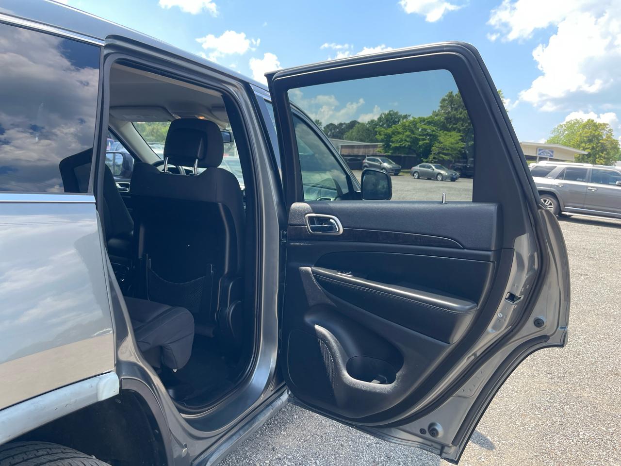 Jeep Grand Cherokee  2012