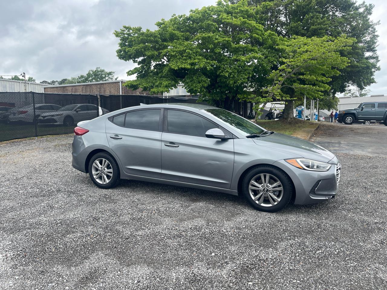 Hyundai Elantra  2017