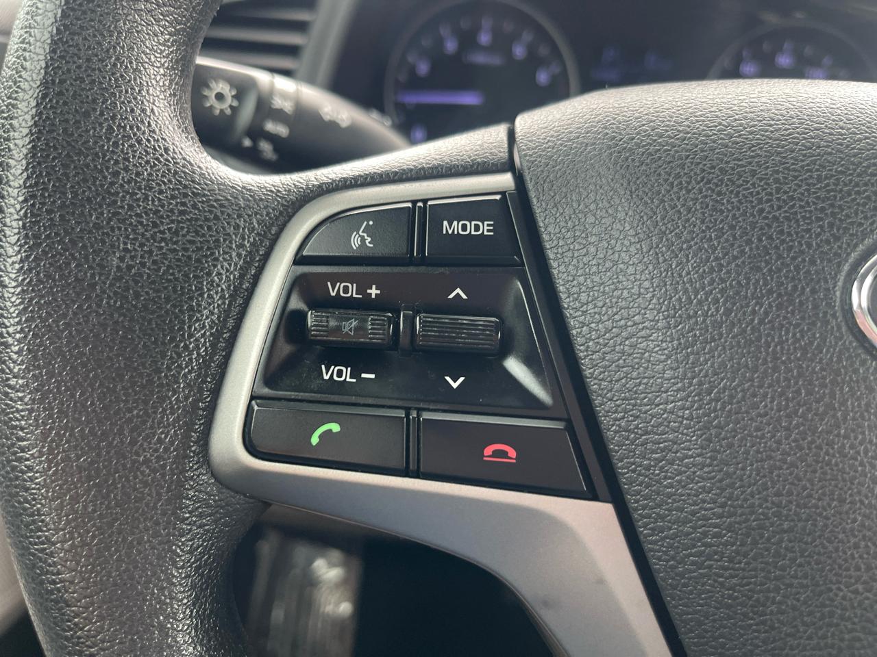 Hyundai Elantra  2017