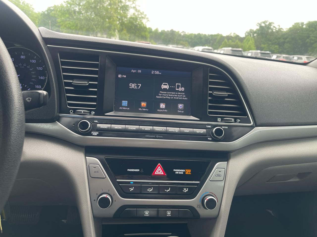 Hyundai Elantra  2017