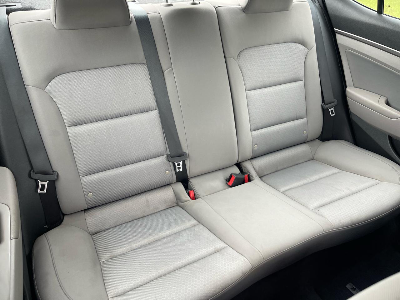 Hyundai Elantra  2017