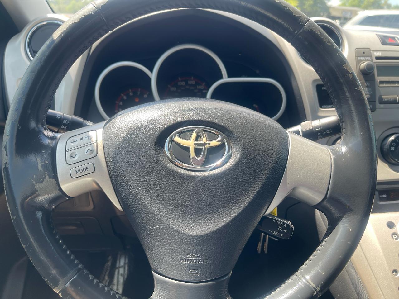 Toyota Matrix  2009