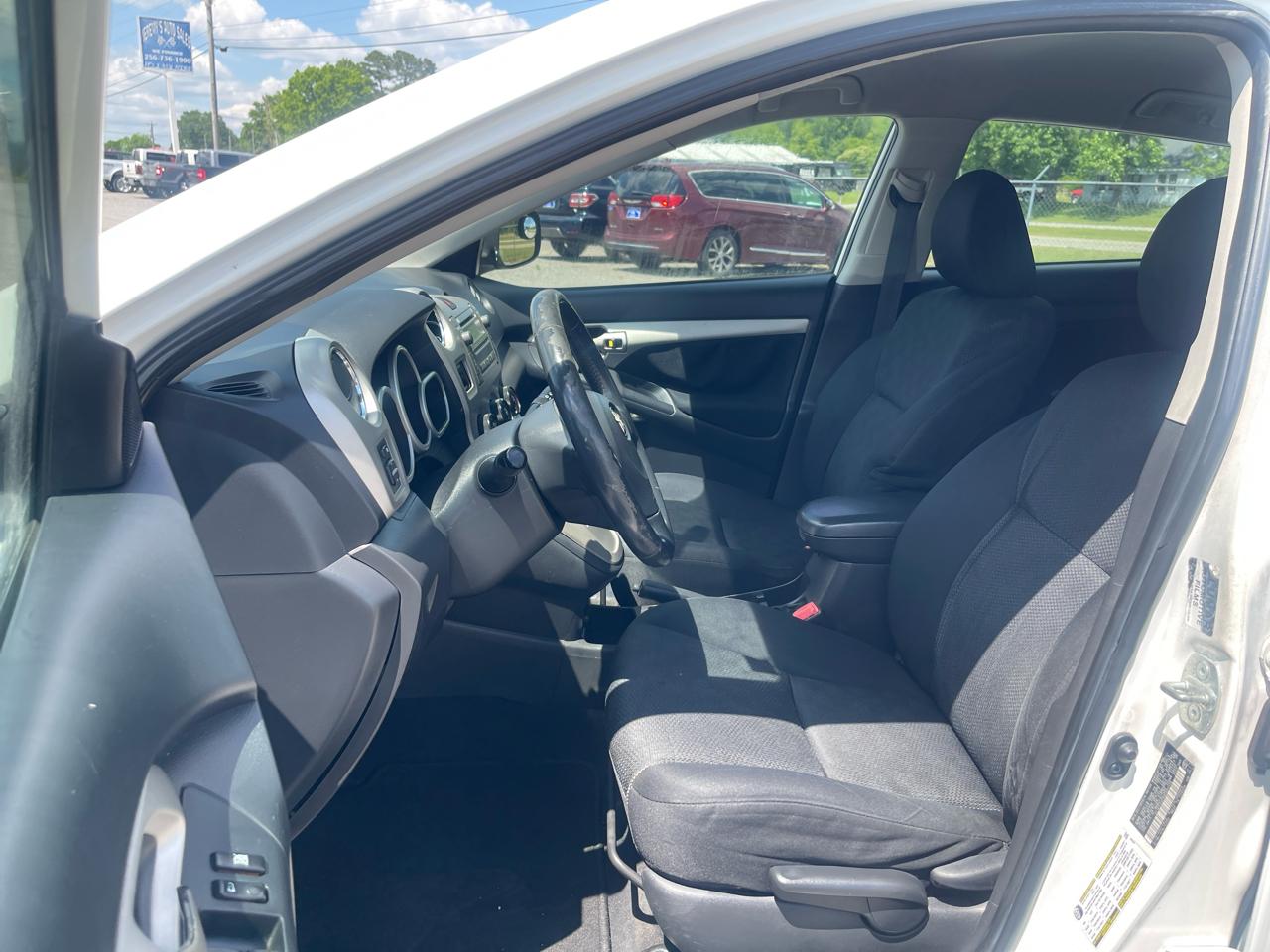 Toyota Matrix  2009