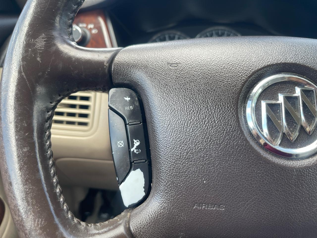 Buick LaCrosse  2008