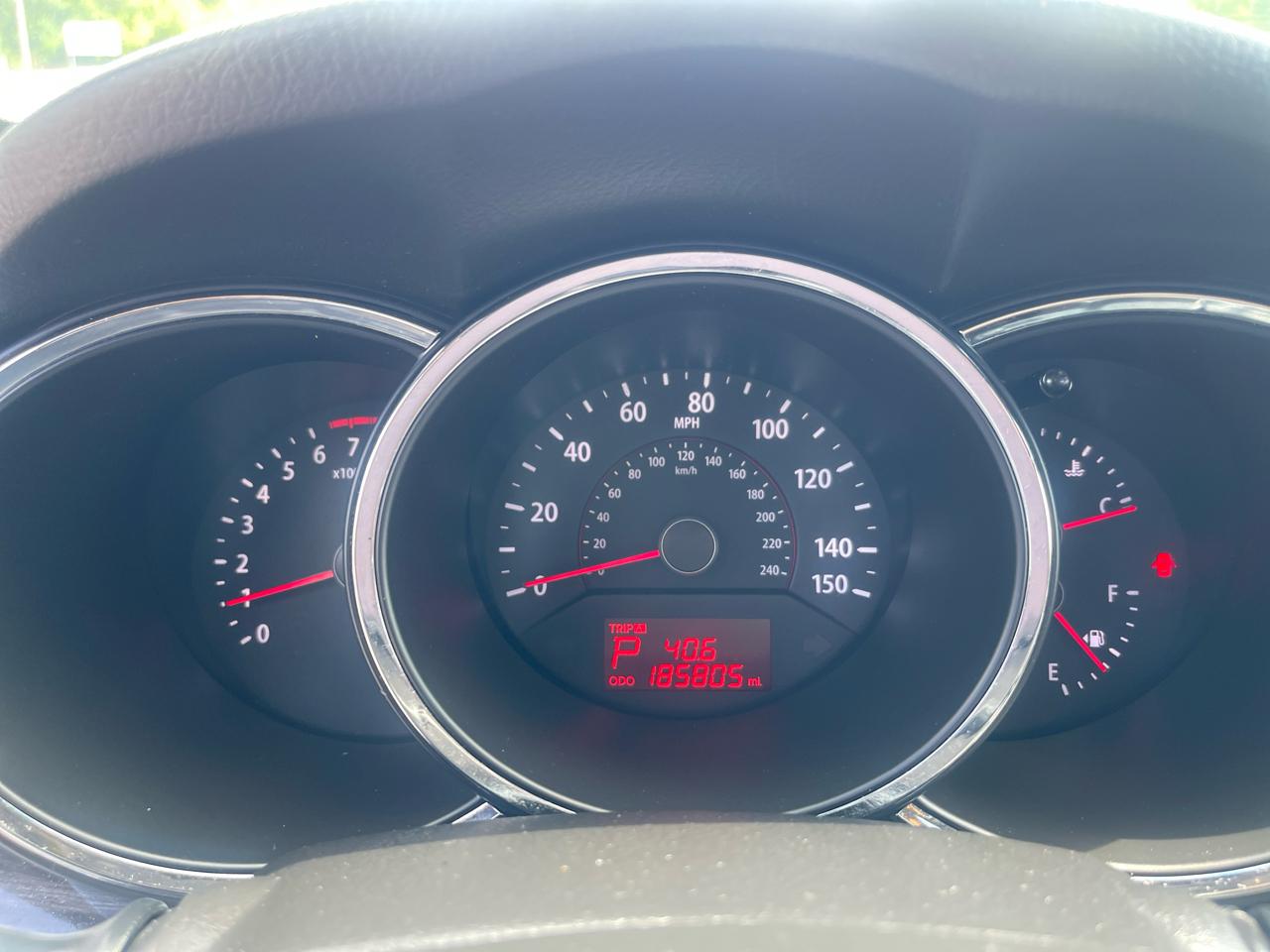 Kia Sorento  2012