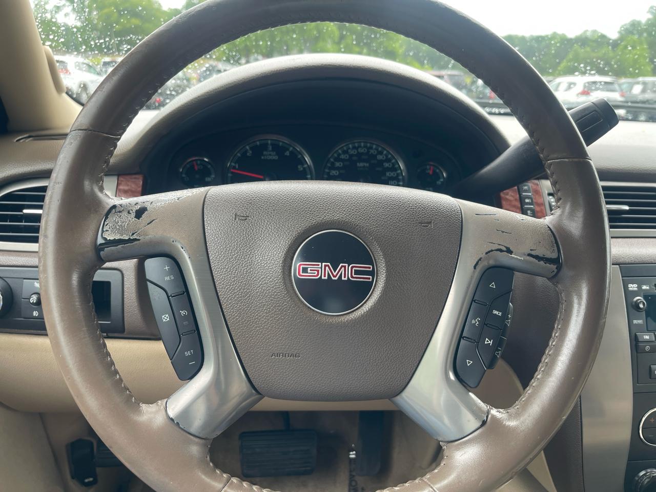 GMC Yukon SLE 2008