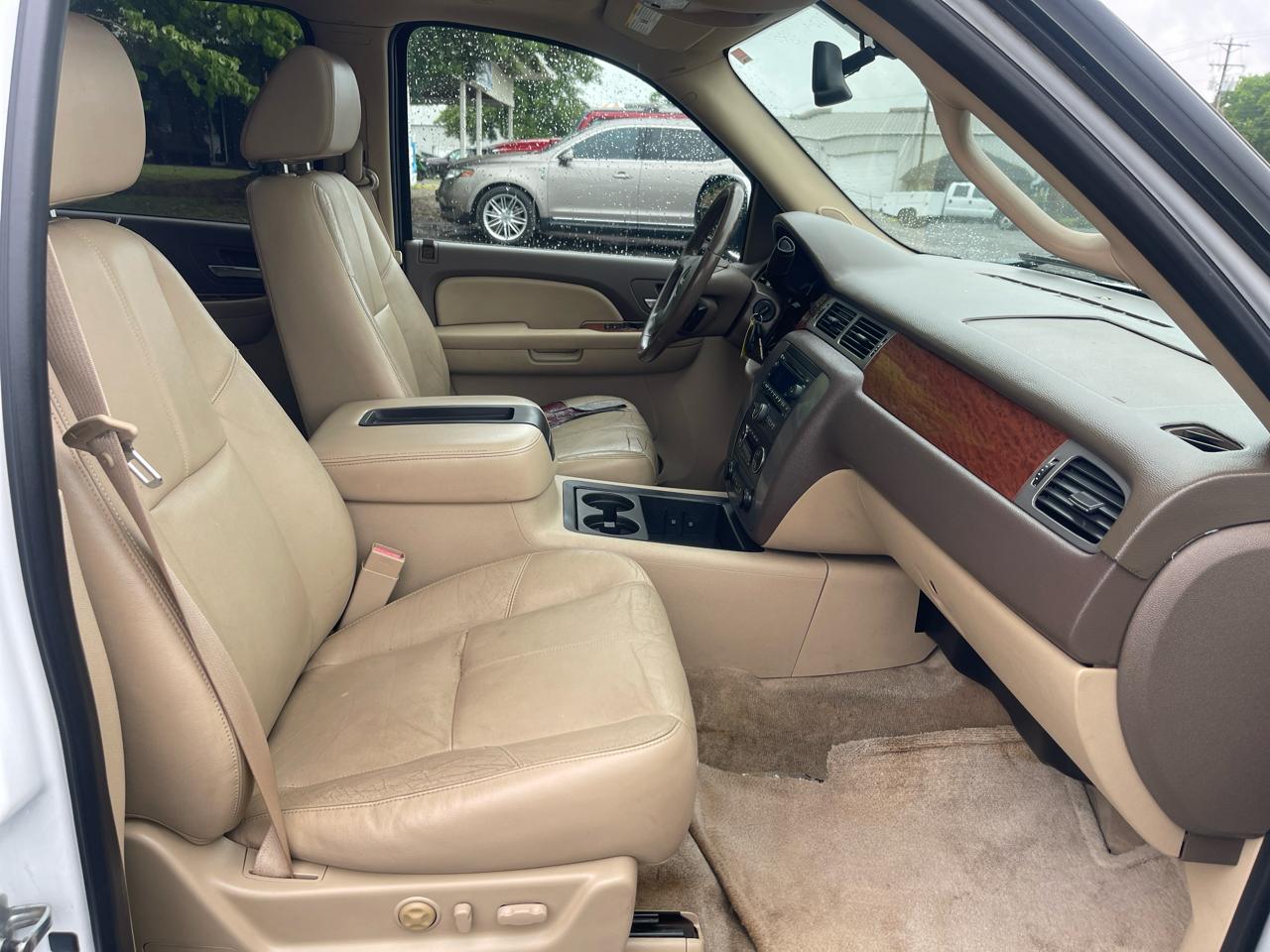 GMC Yukon SLE 2008
