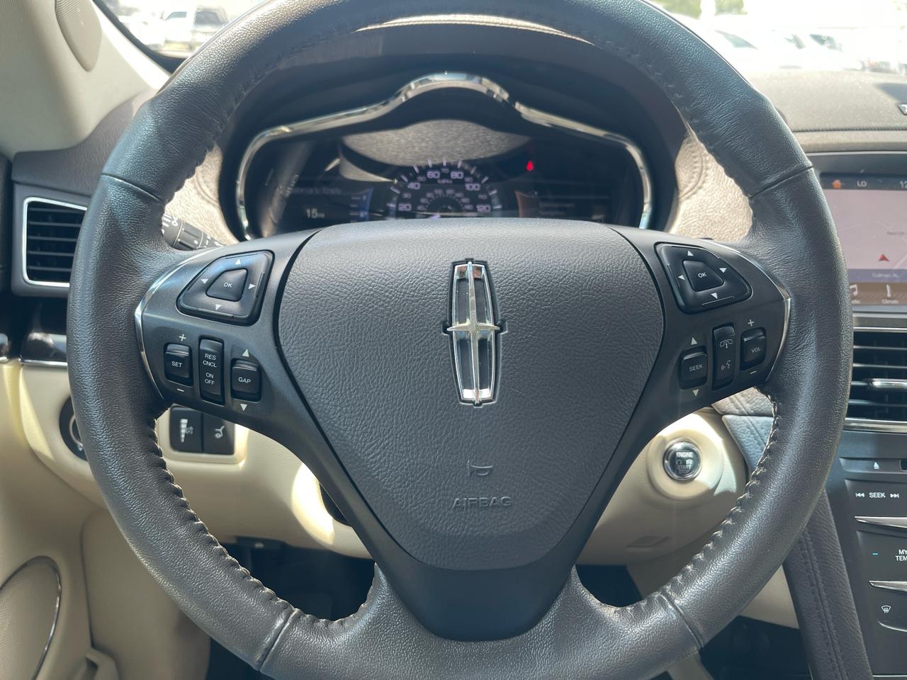 Lincoln MKT  2019