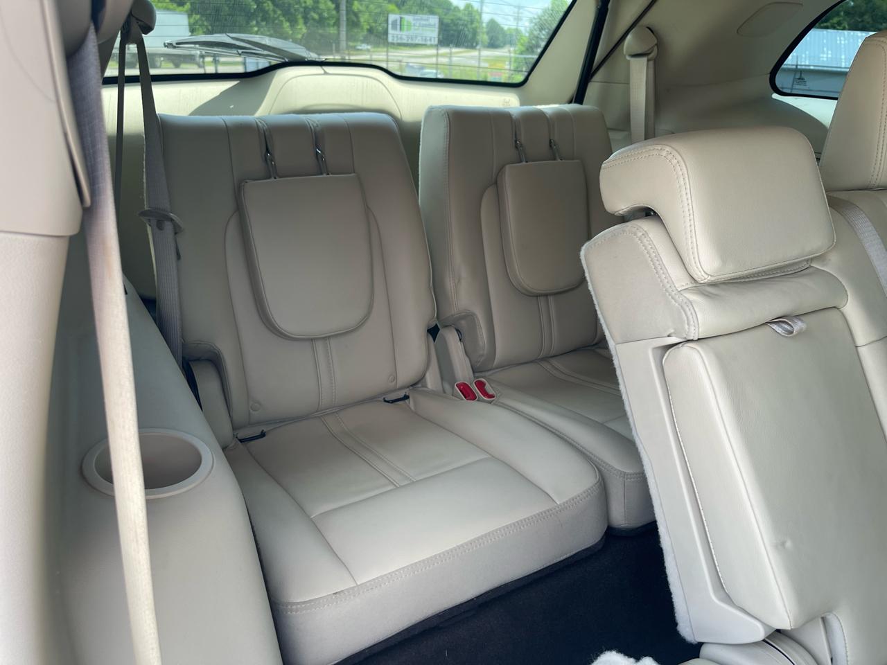 Lincoln MKT  2019