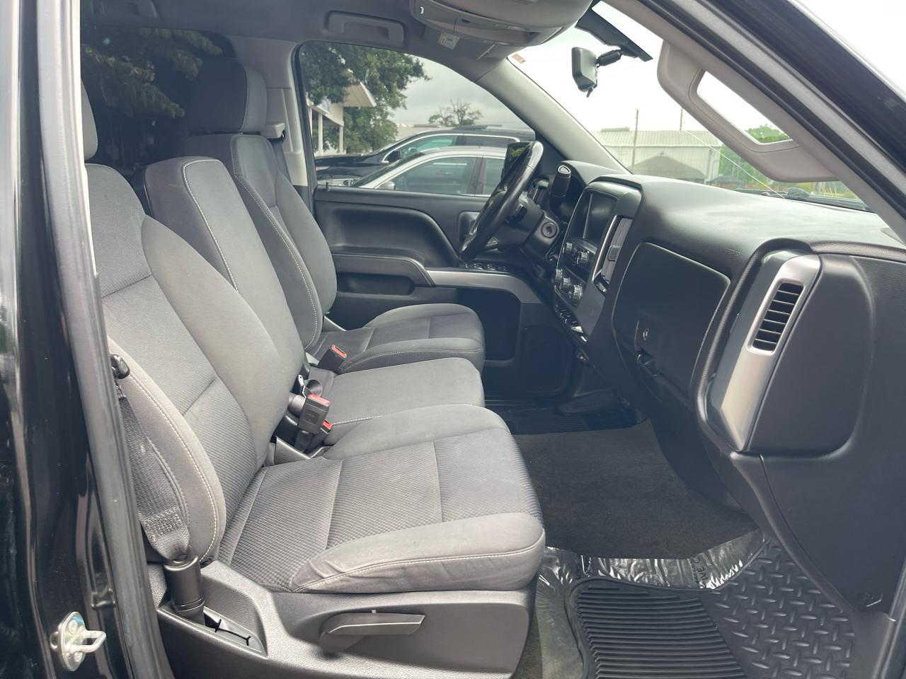 Chevrolet Silverado 1500  2018