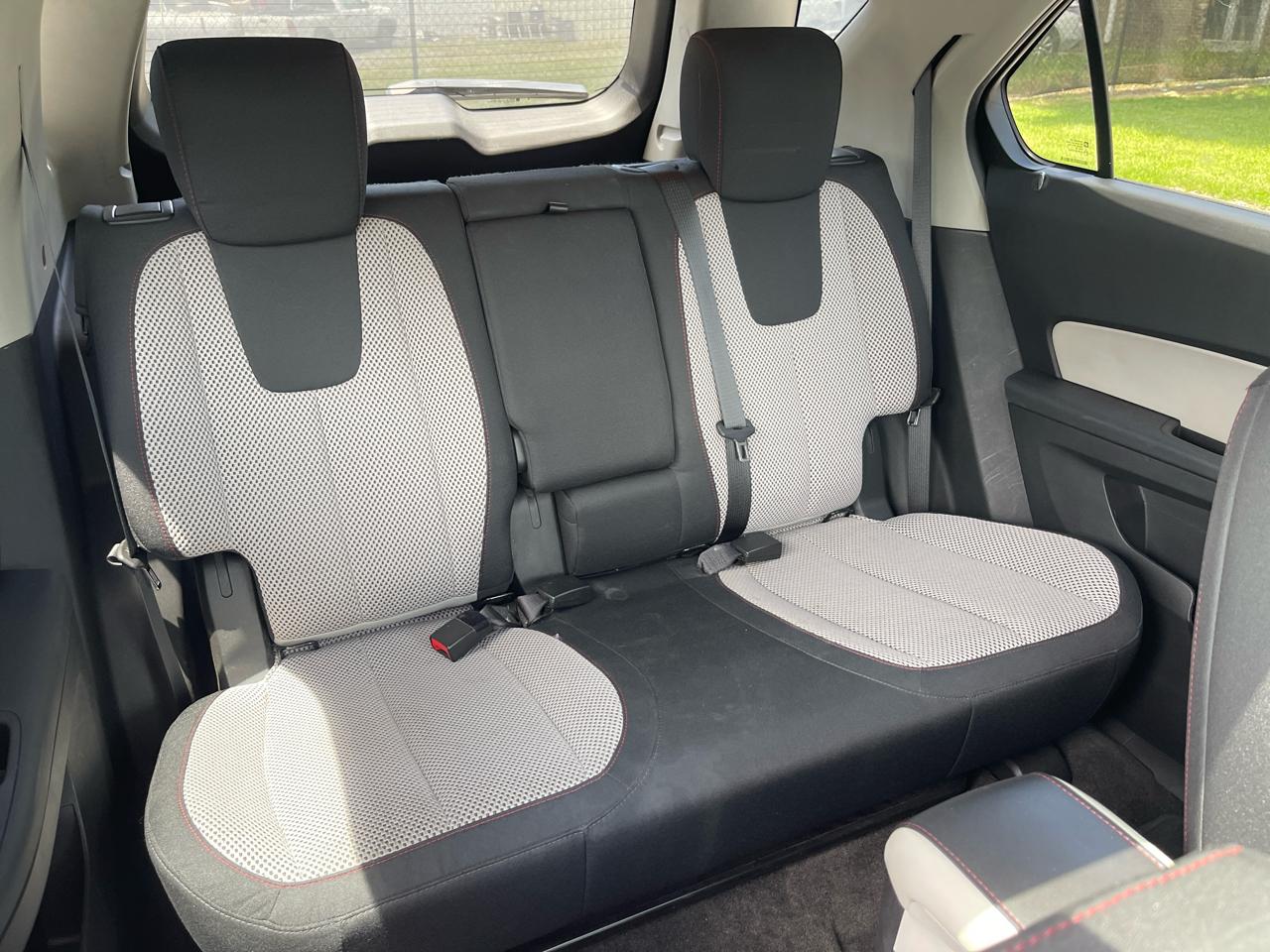 Chevrolet Equinox  2010