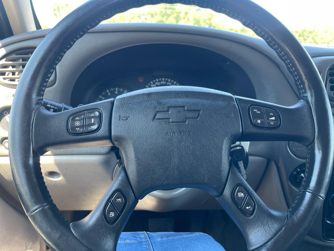 Chevrolet TrailBlazer  2002