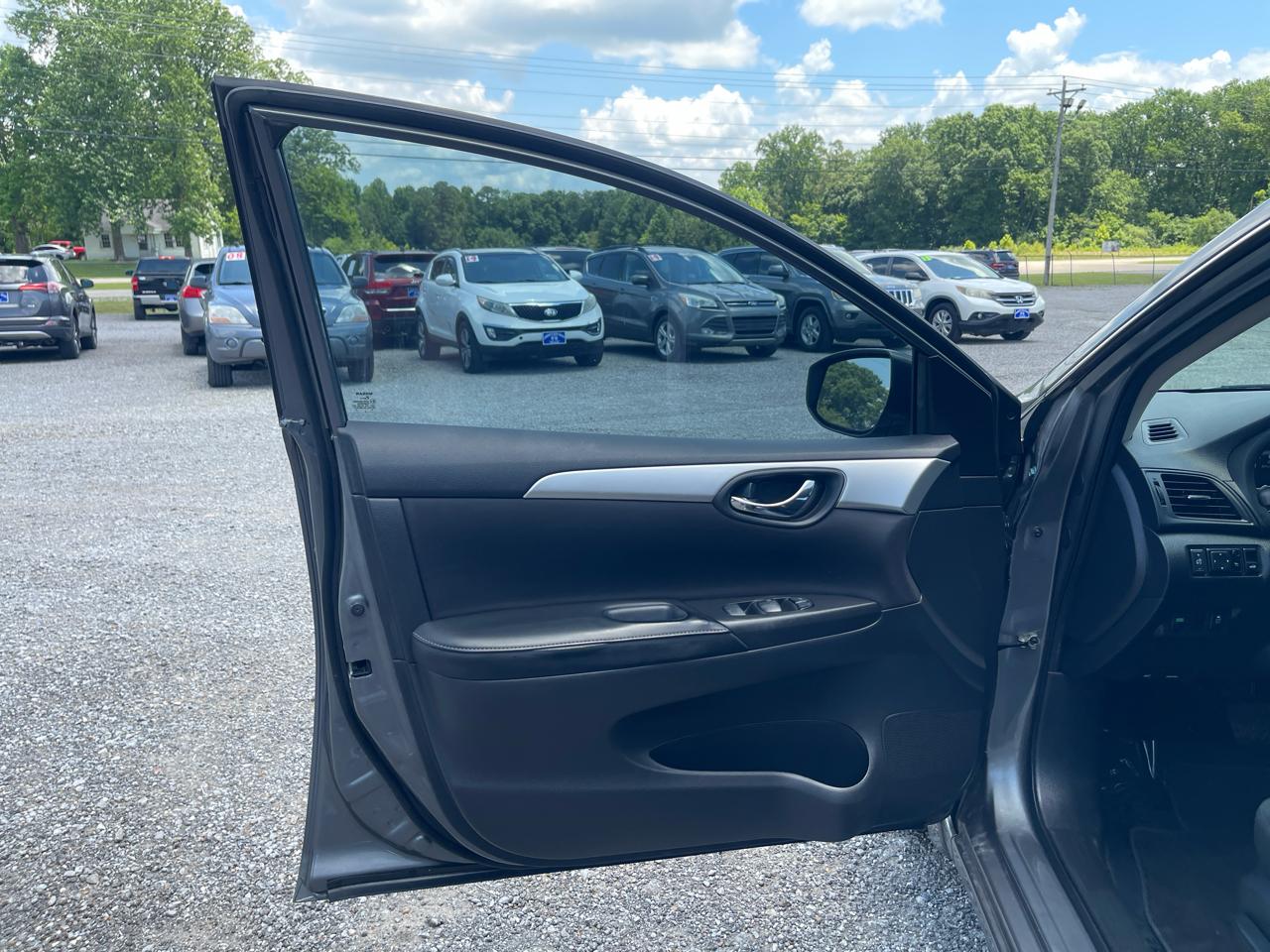 Nissan Sentra S 2019