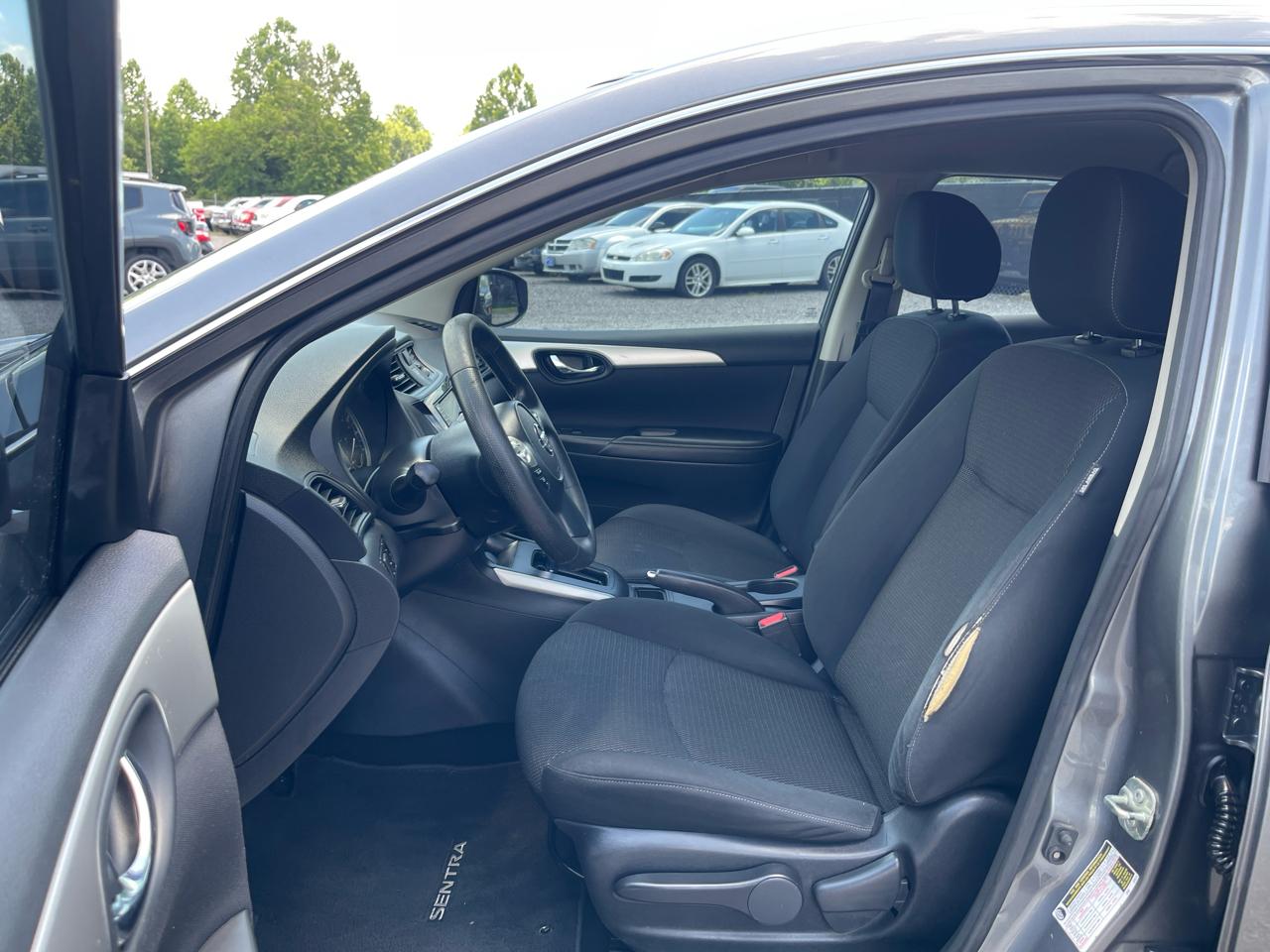 Nissan Sentra S 2019