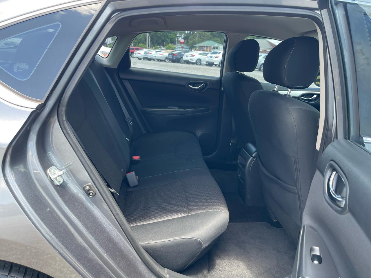 Nissan Sentra S 2019