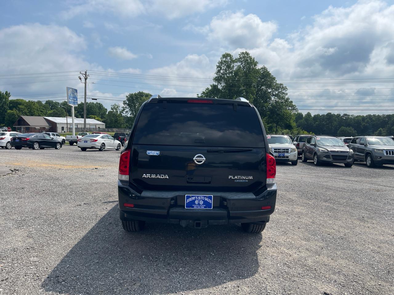 Nissan Armada  2010
