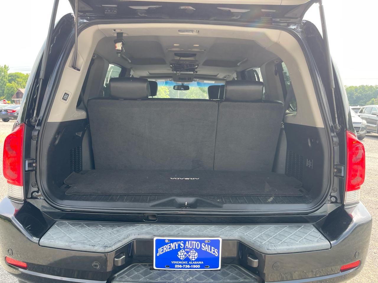 Nissan Armada  2010