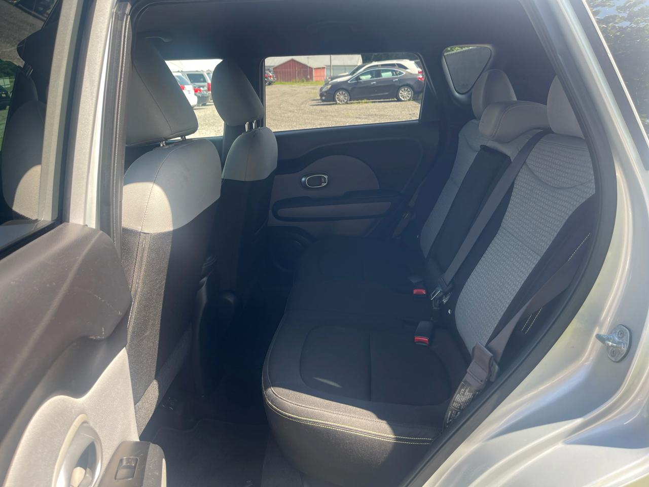 Kia Soul + 2015