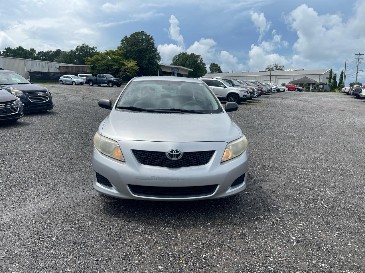 Toyota Corolla  2010