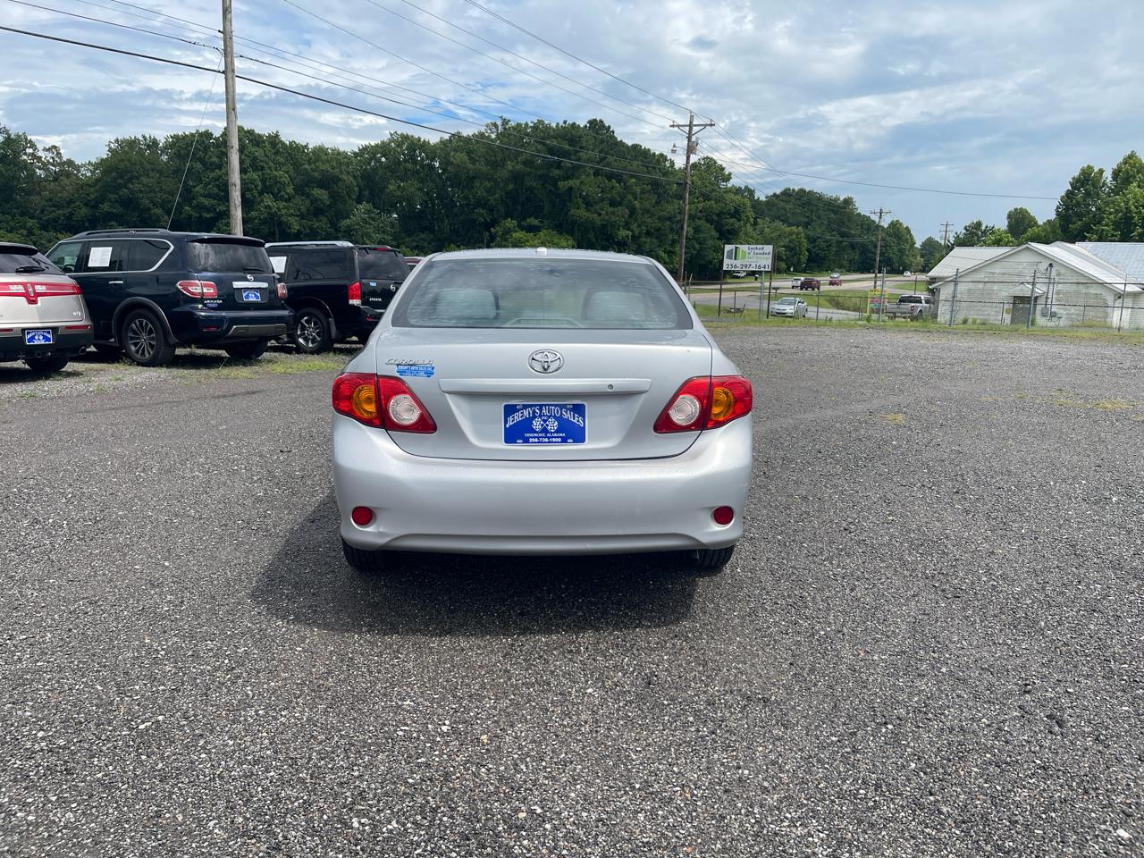 Toyota Corolla  2010