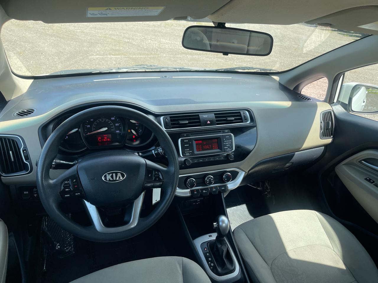 Kia Rio  2017