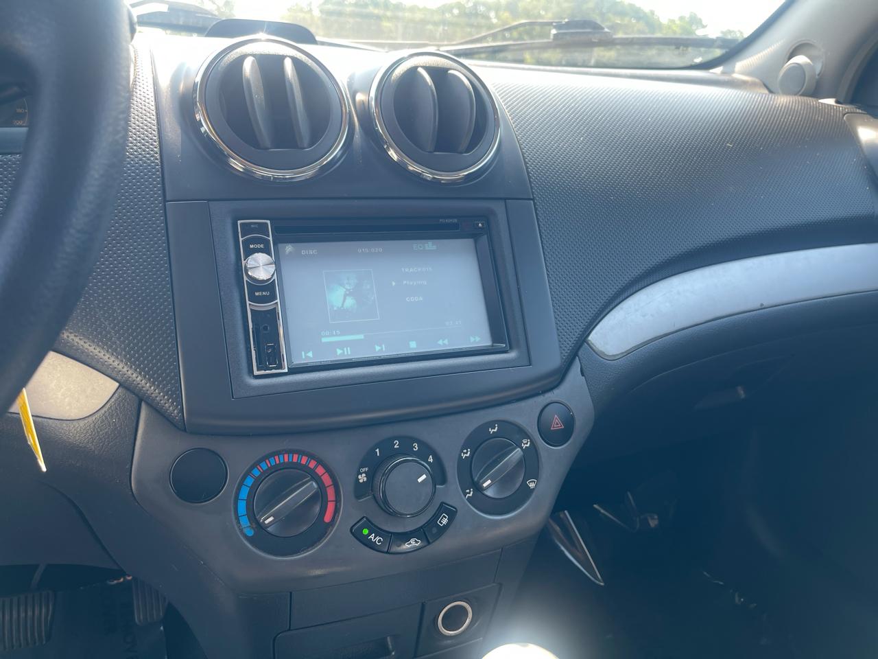 Chevrolet Aveo LT 2011
