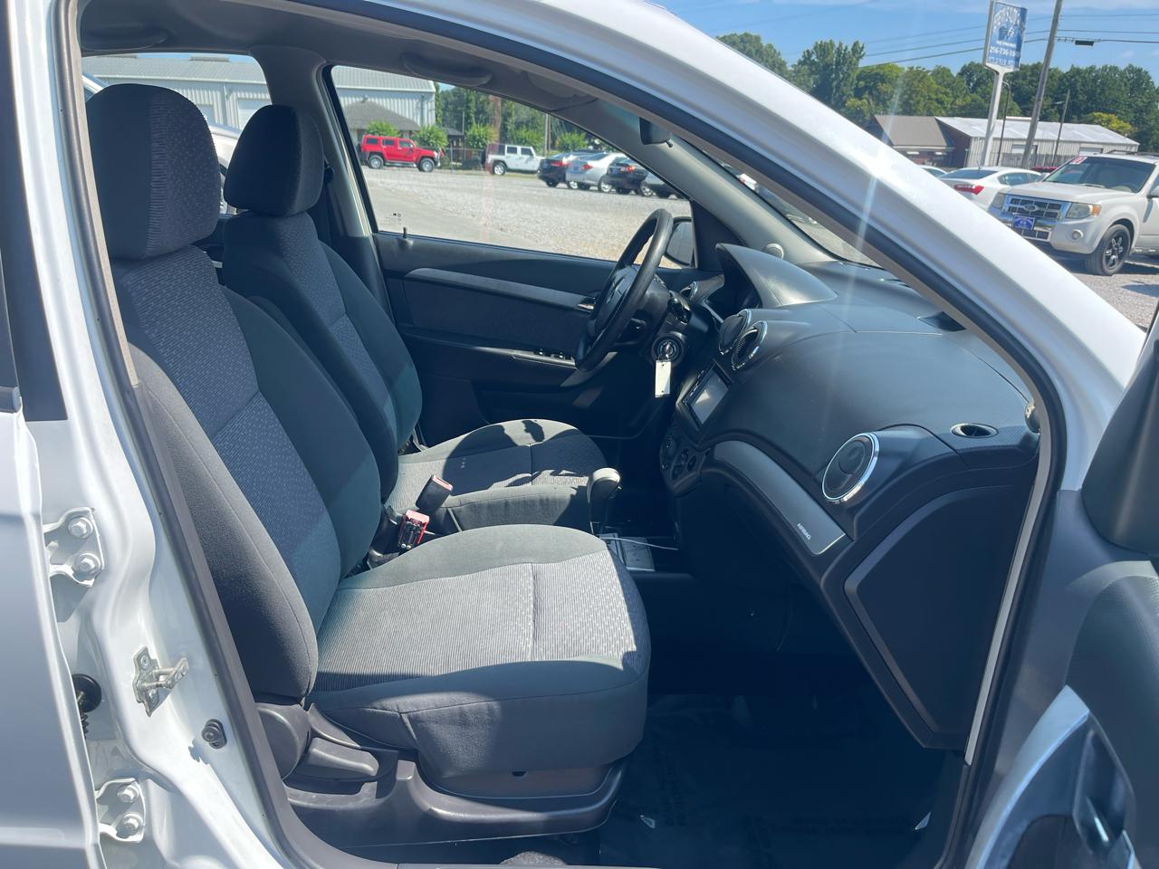 Chevrolet Aveo LT 2011