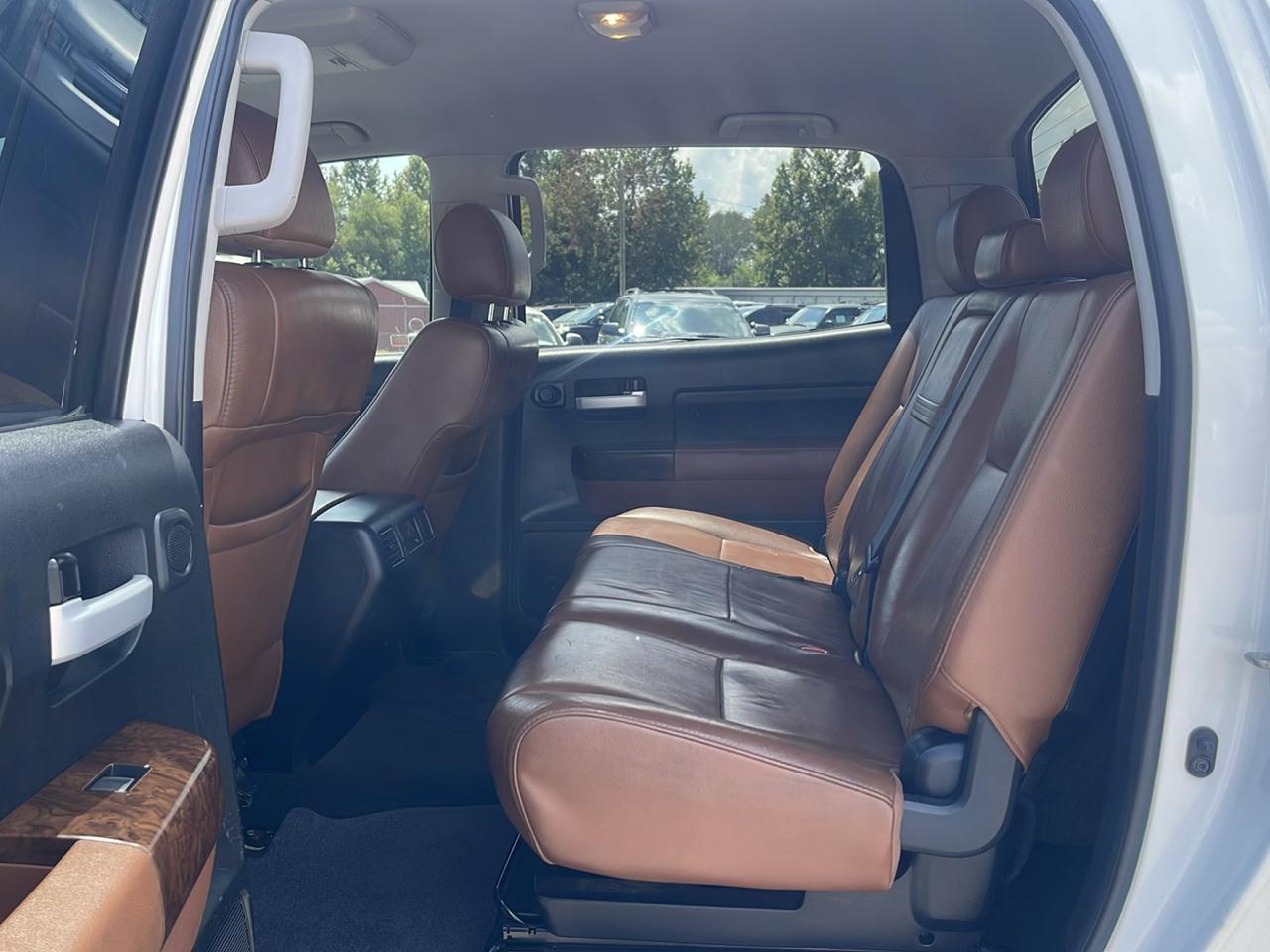 Toyota Tundra  2012