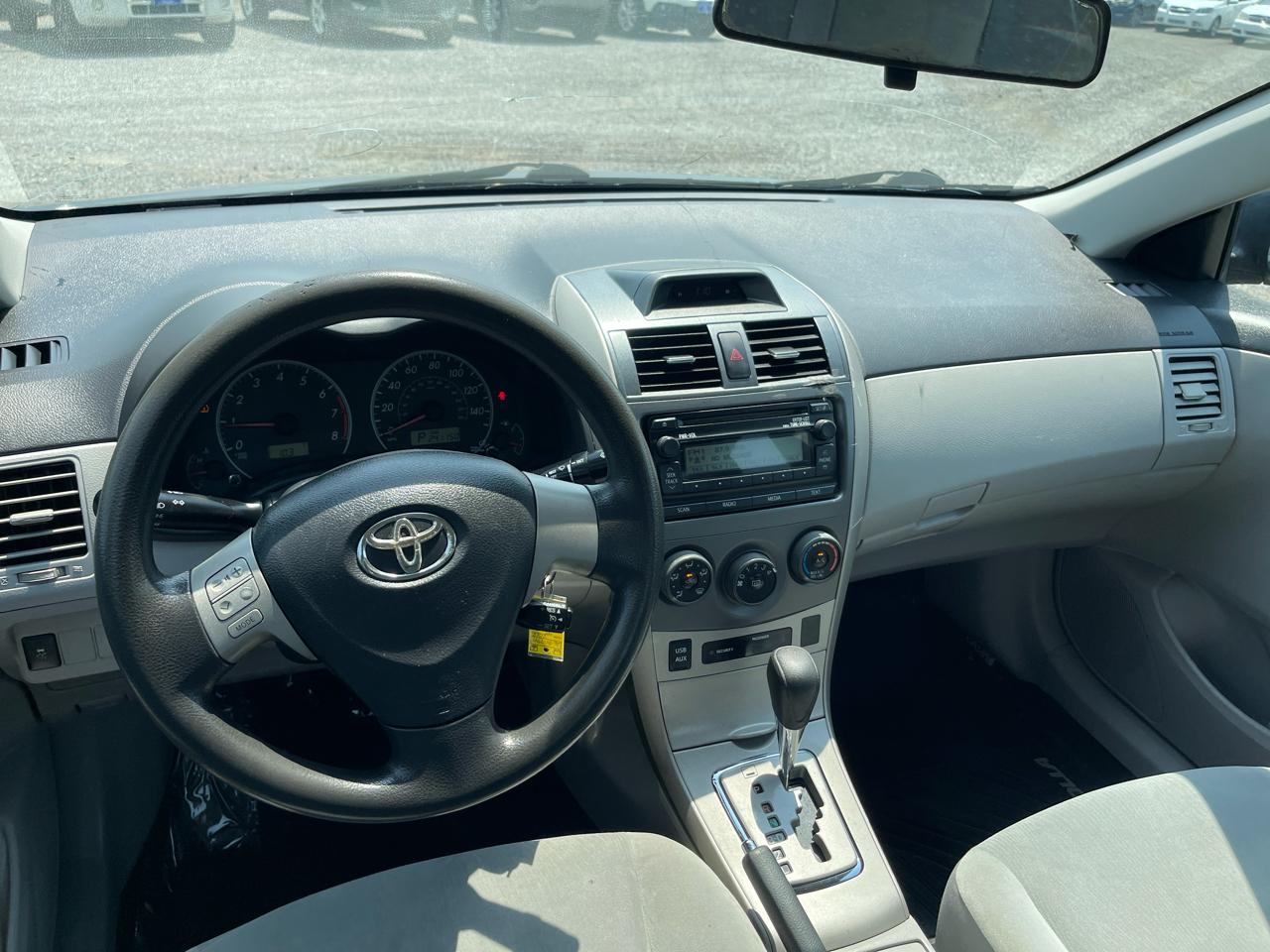 Toyota Corolla  2012