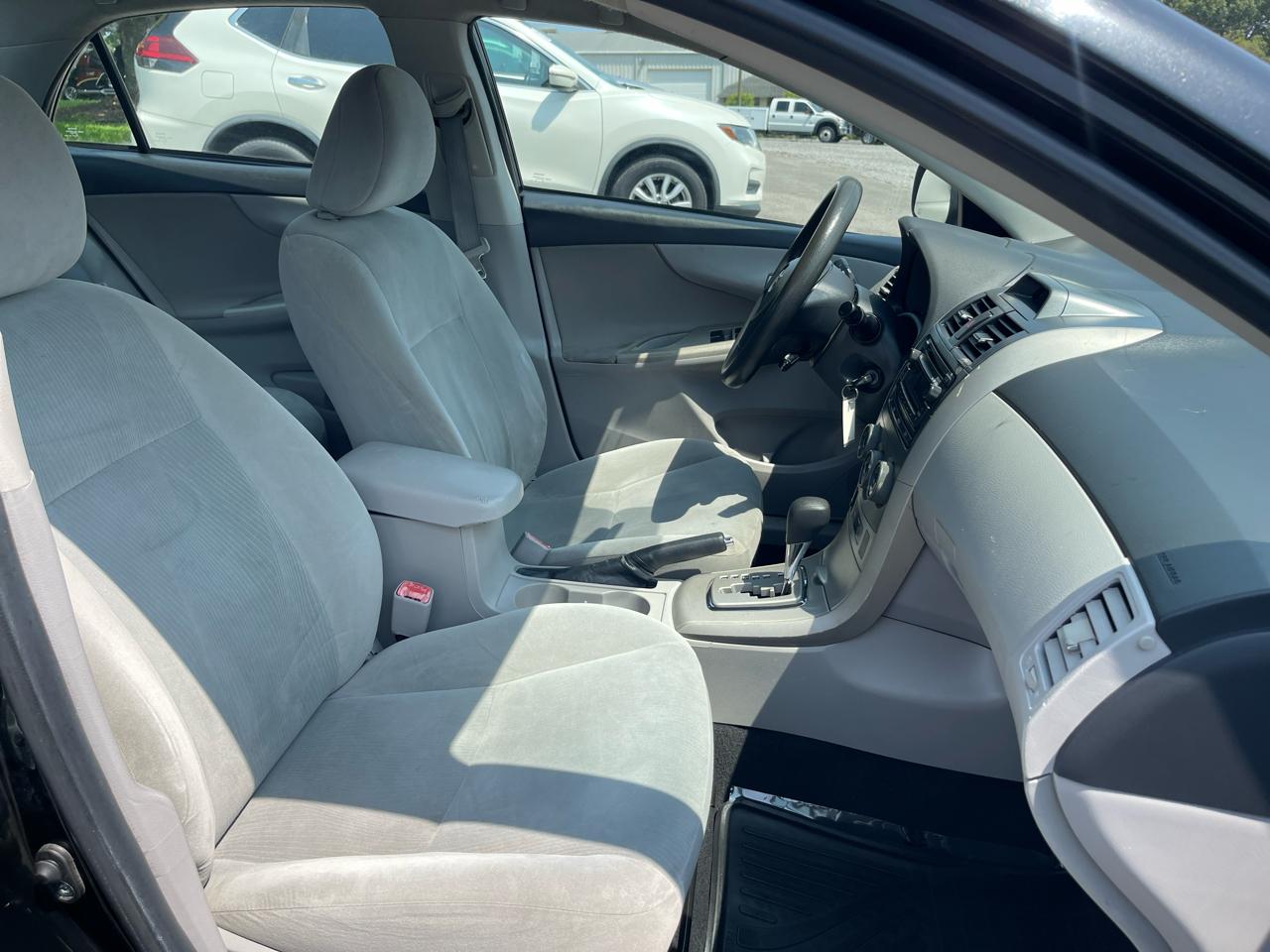 Toyota Corolla  2012