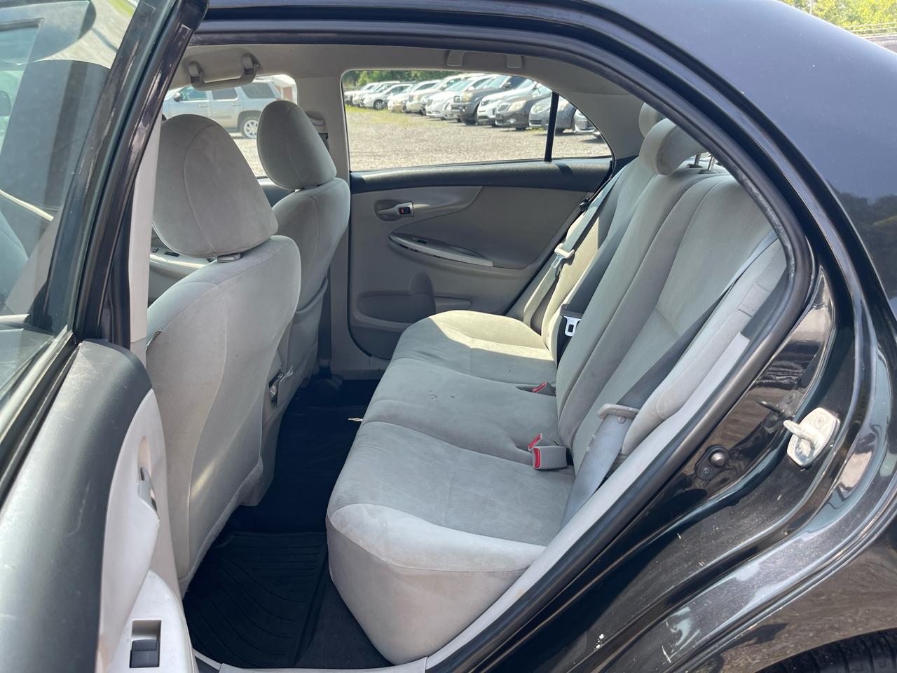 Toyota Corolla  2012