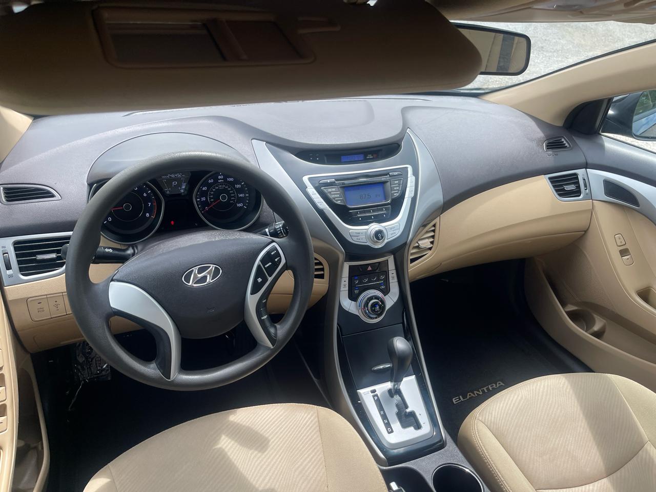 Hyundai Elantra GLS 2013