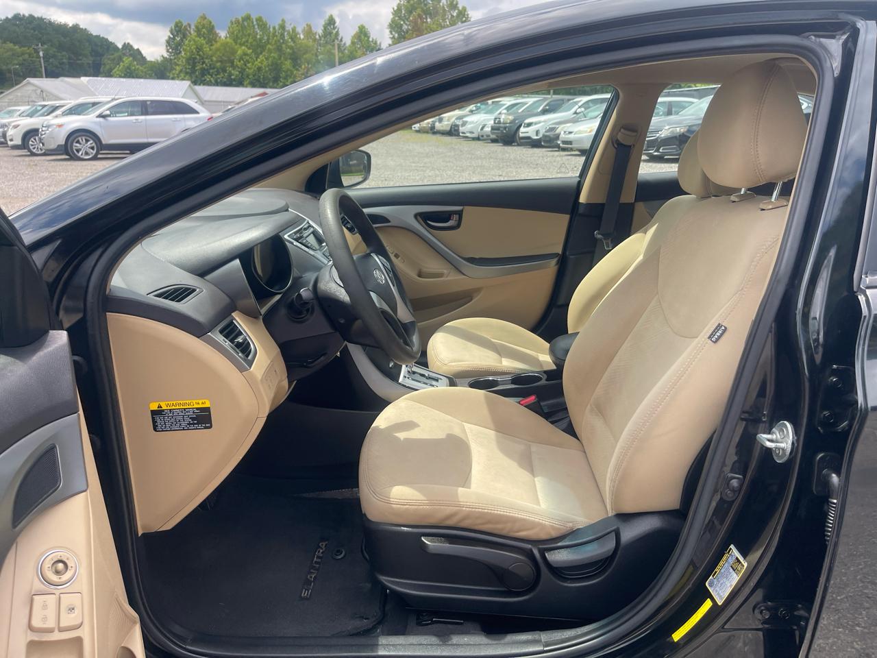 Hyundai Elantra GLS 2013