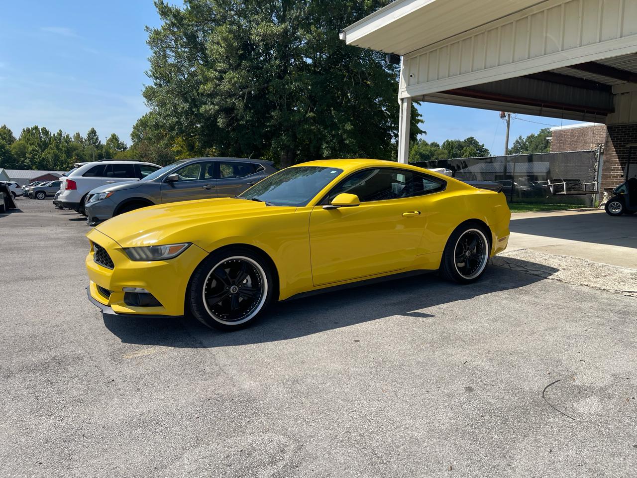 2016 Ford Mustang V6