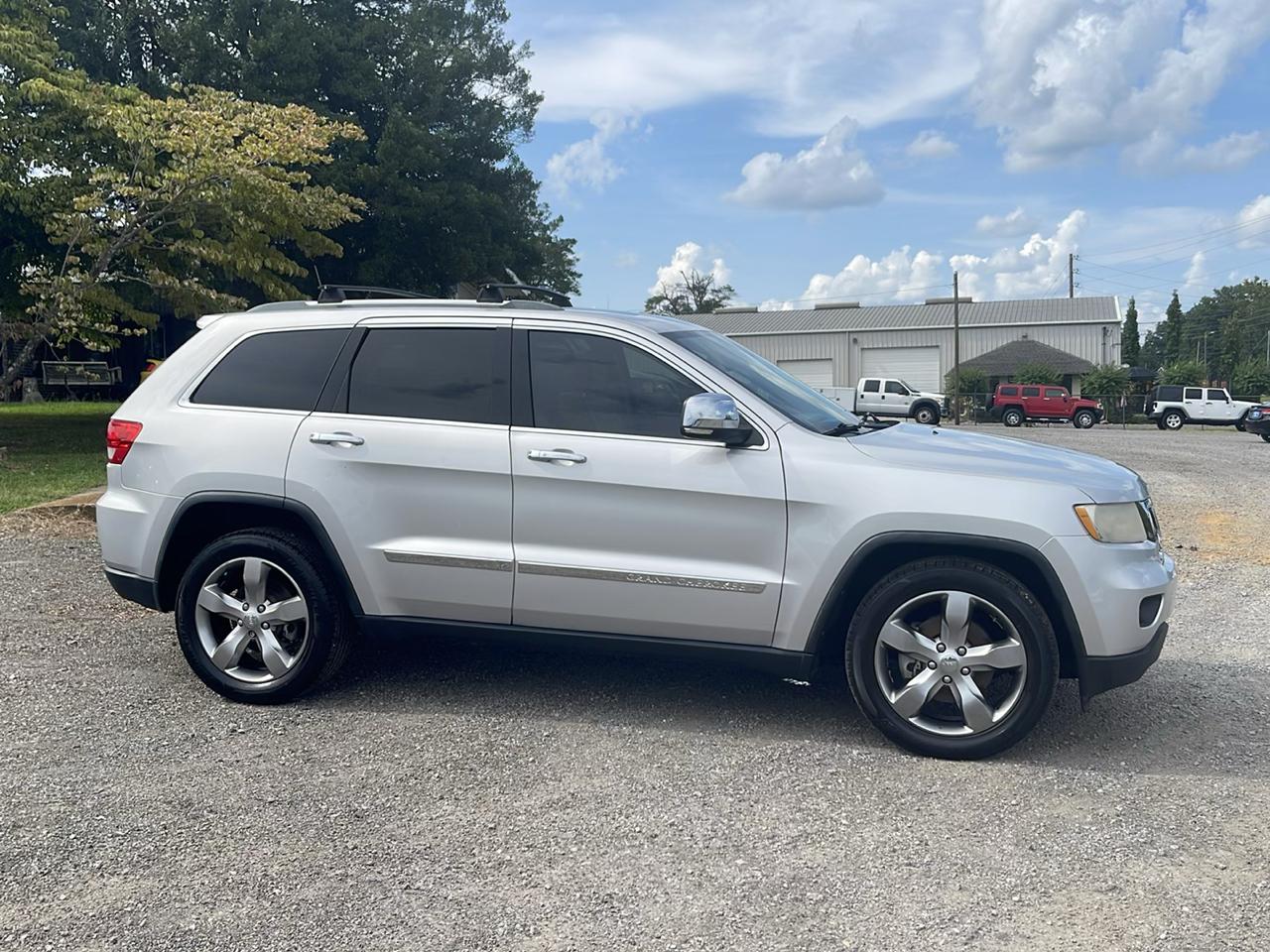 Jeep Grand Cherokee Overland 2011