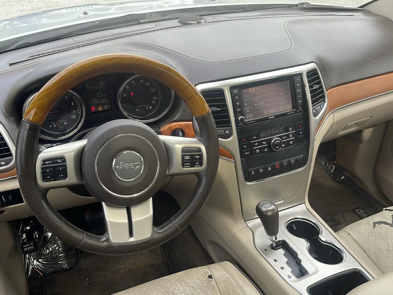 Jeep Grand Cherokee Overland 2011