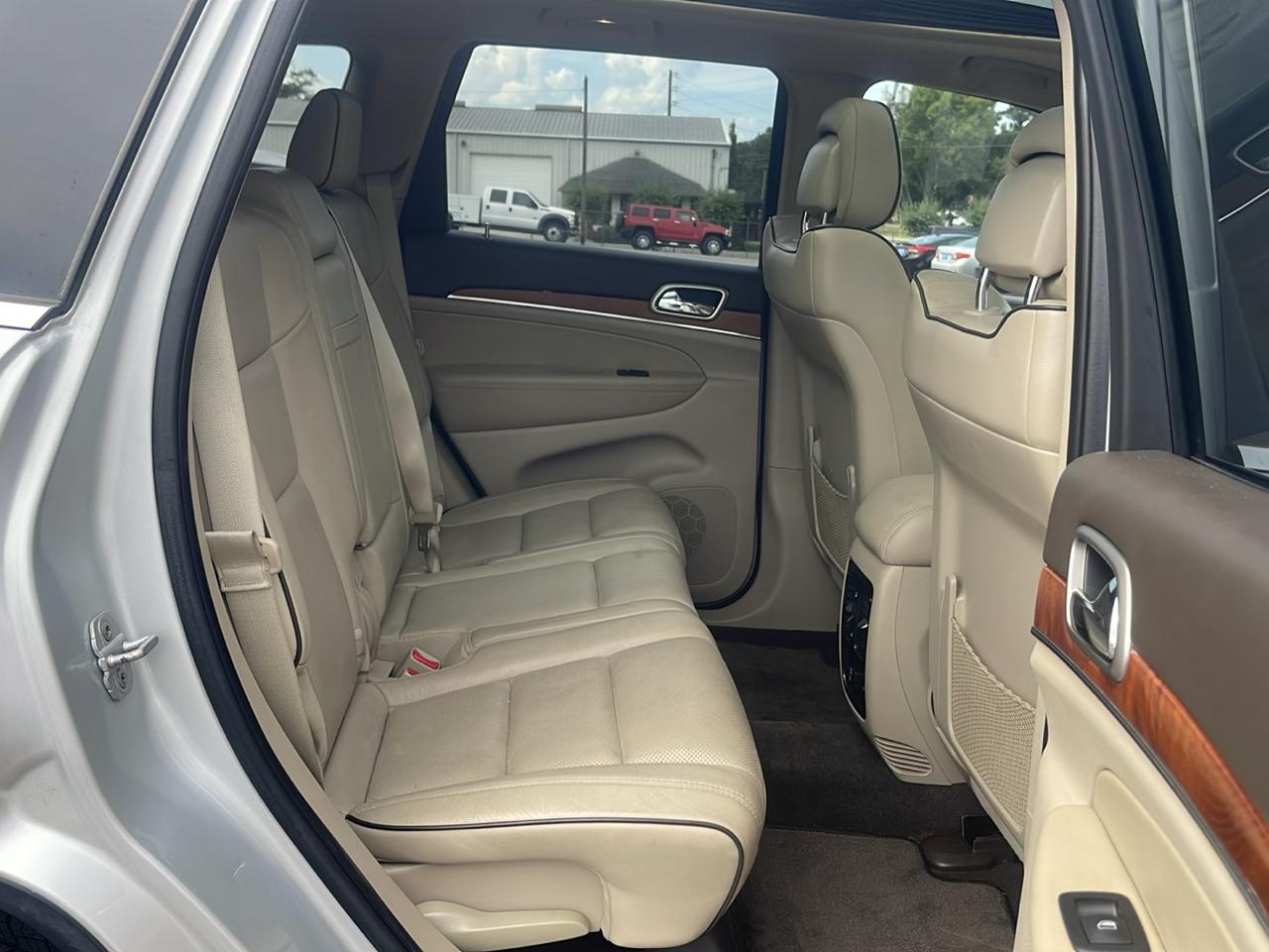 Jeep Grand Cherokee Overland 2011