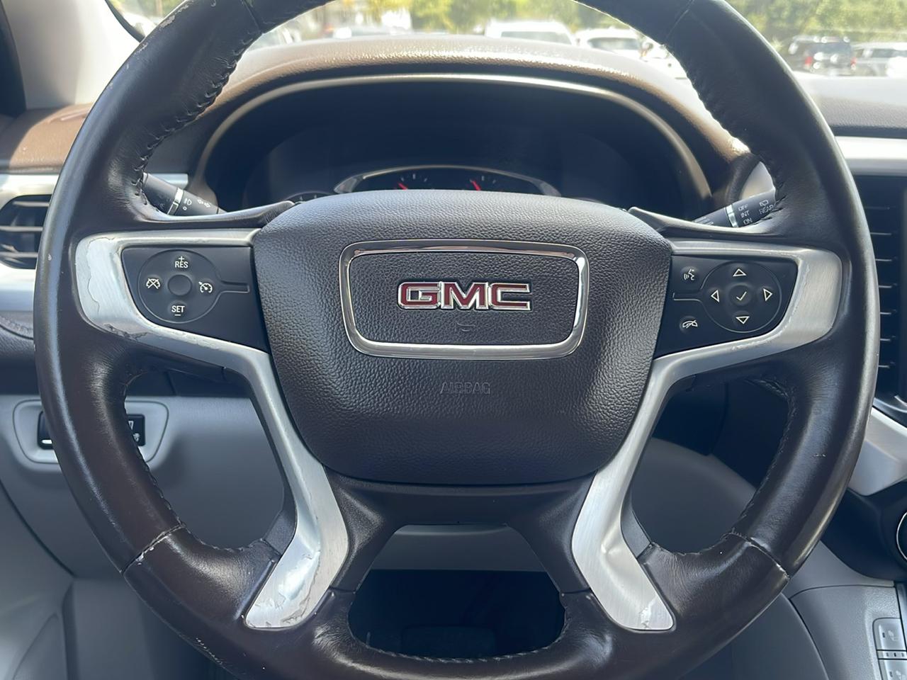 GMC Acadia SLT-1 2017