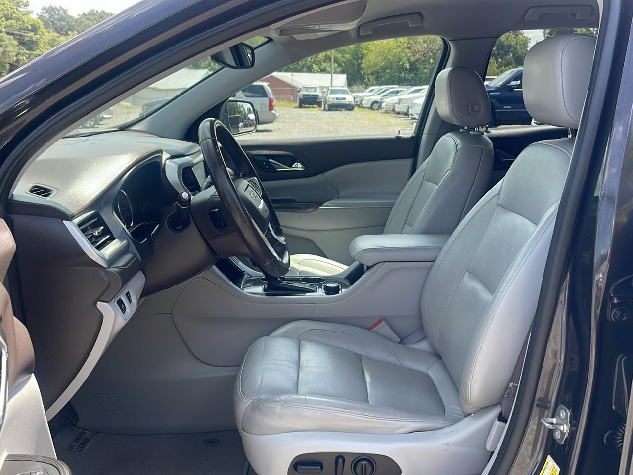 GMC Acadia SLT-1 2017