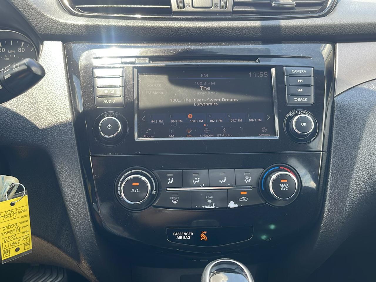 Nissan Rogue Sport  2019