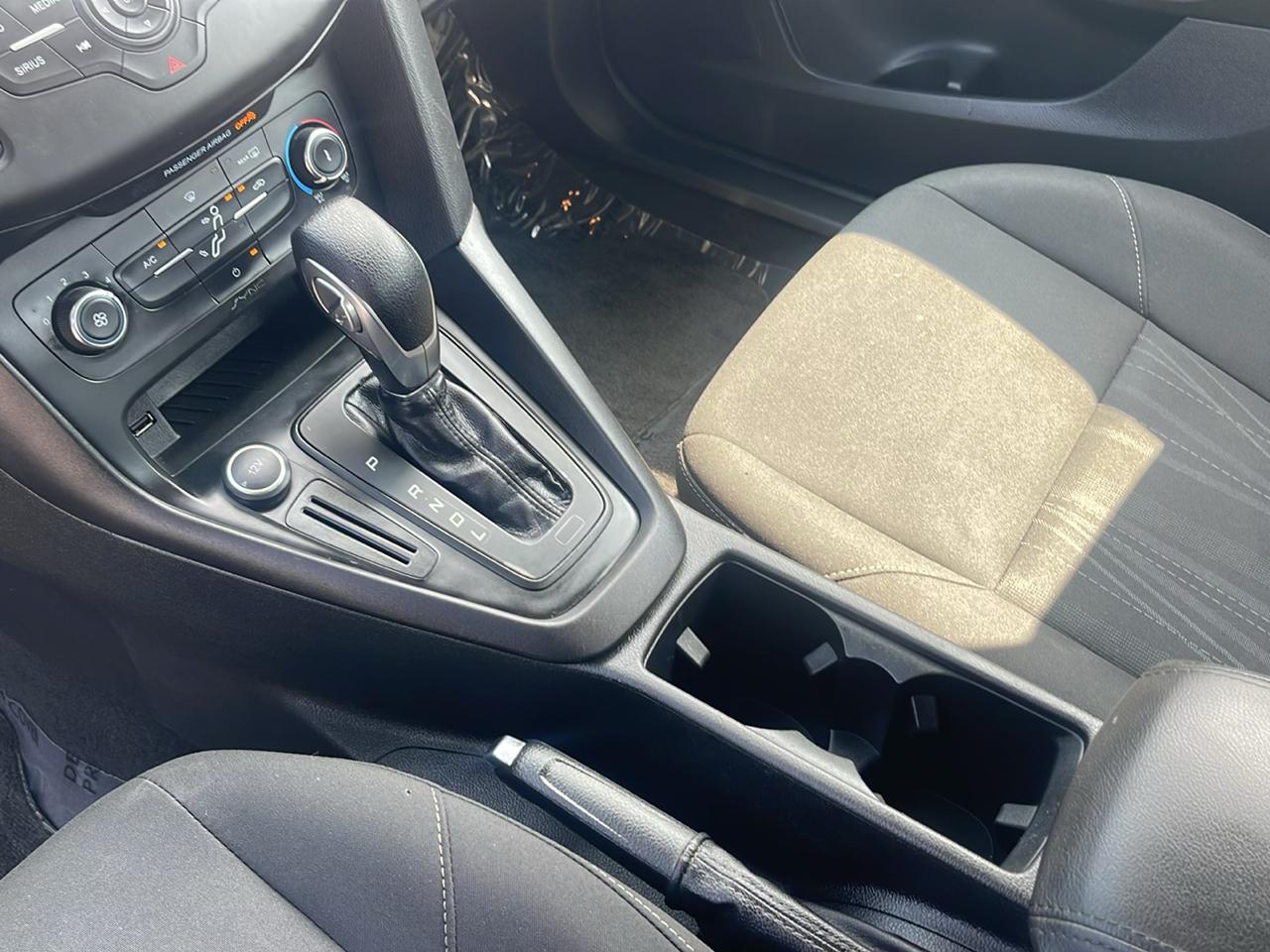 Ford Focus  2017