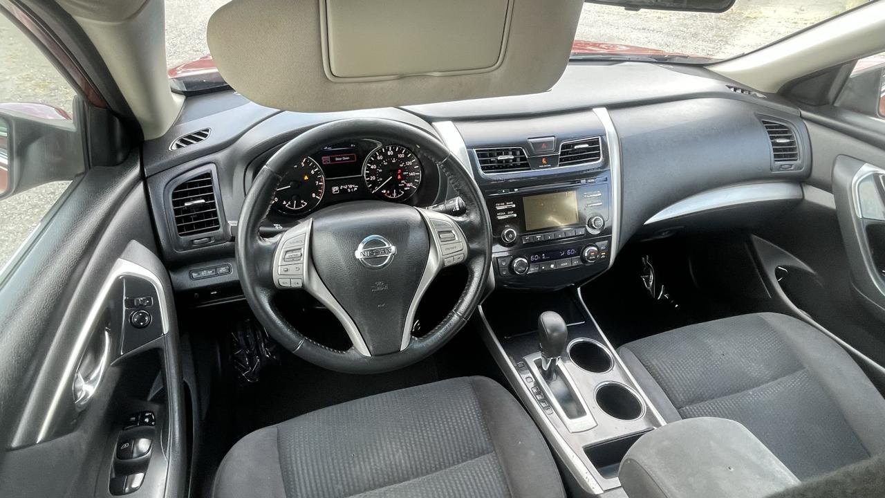Nissan Altima  2014