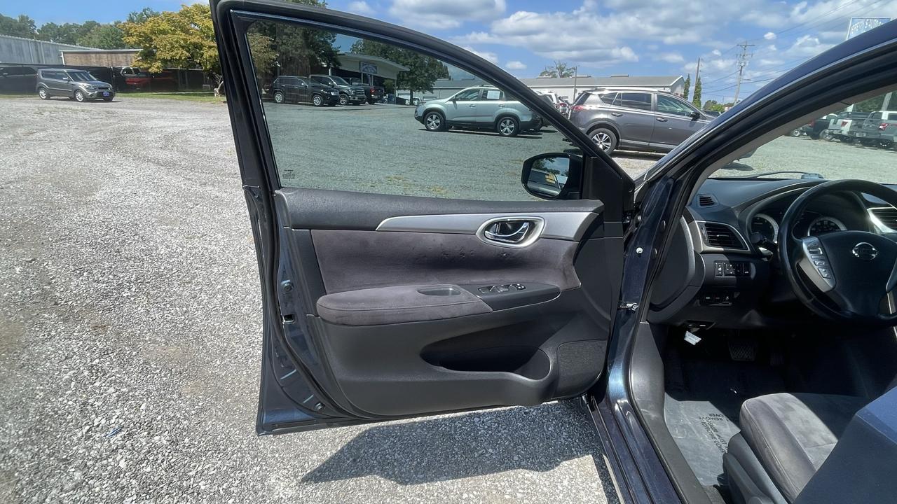 Nissan Sentra  2013