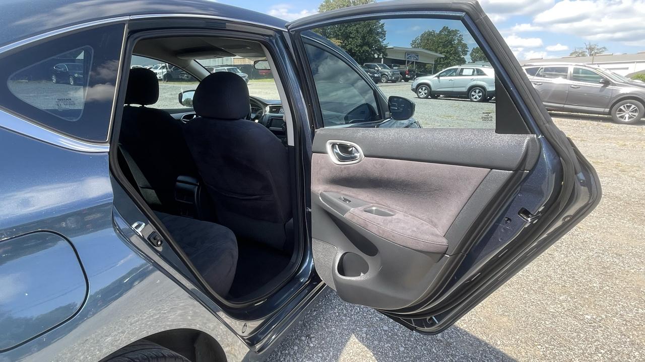 Nissan Sentra  2013