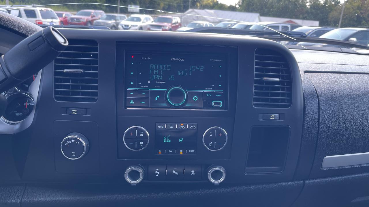 Chevrolet Silverado 1500  2011