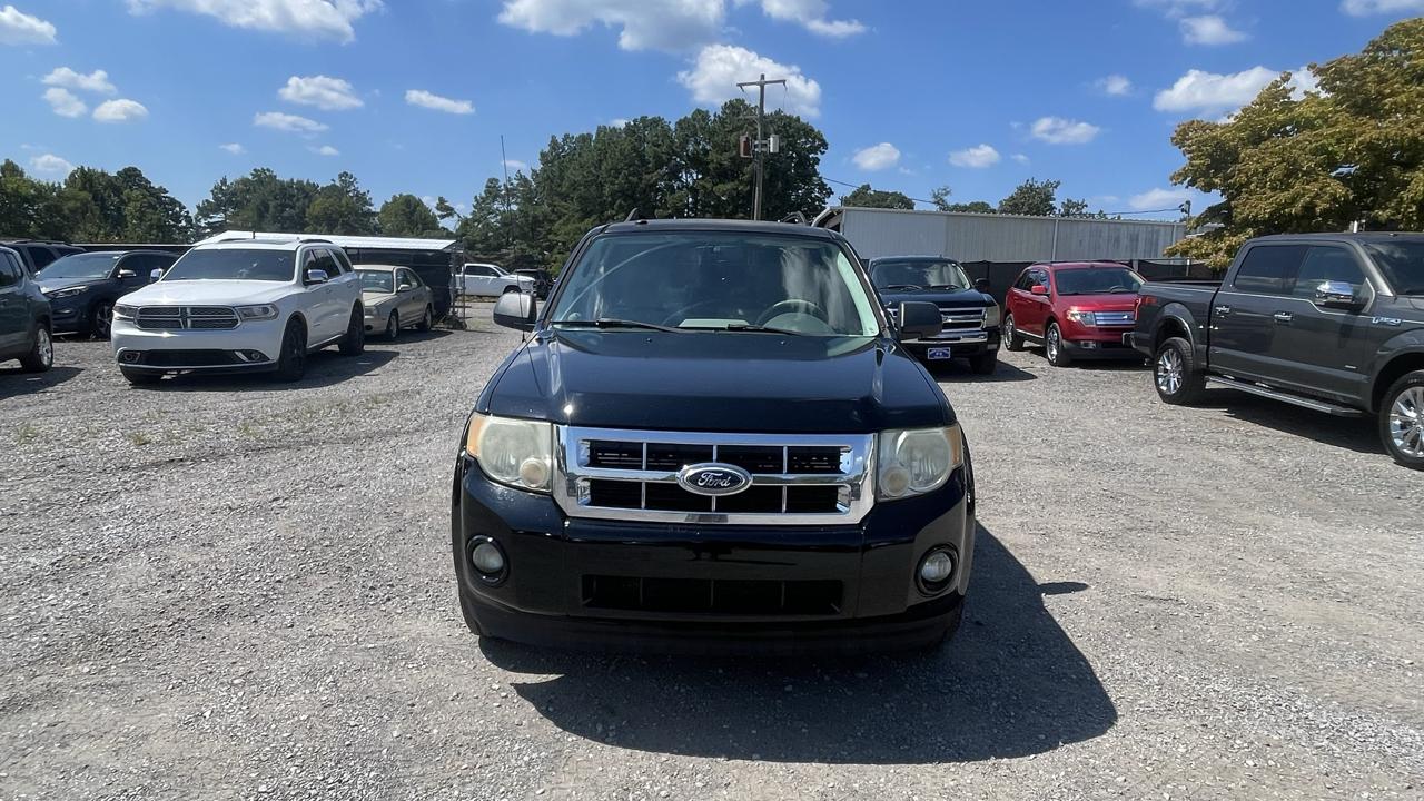 Ford Escape  2010