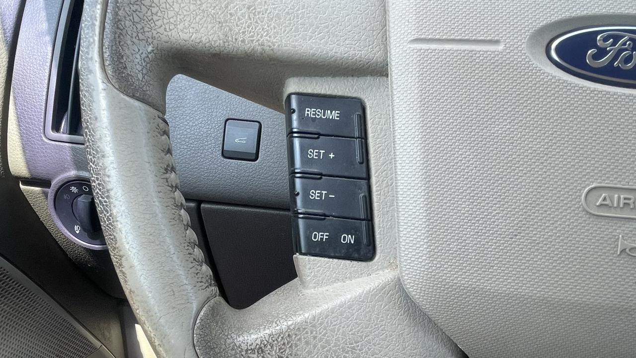 Ford Edge  2010