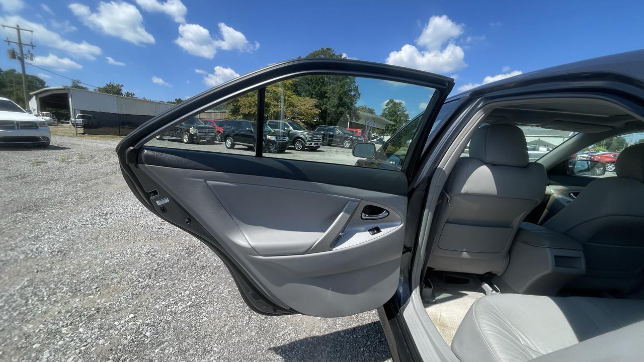 Toyota Camry  2007
