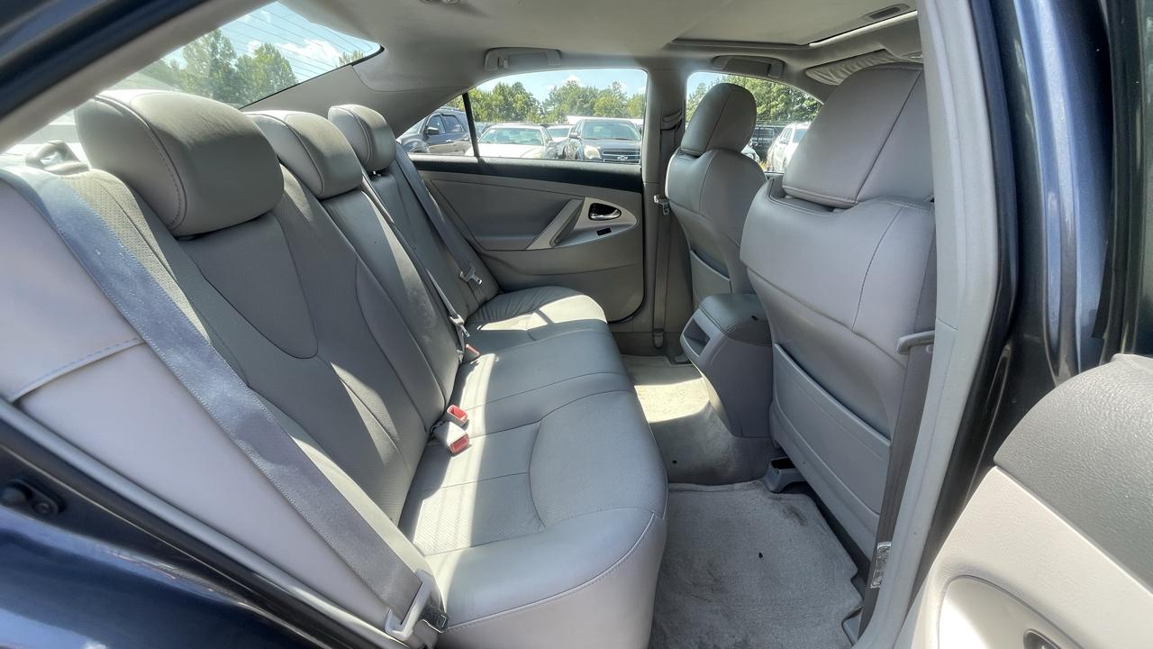 Toyota Camry  2007